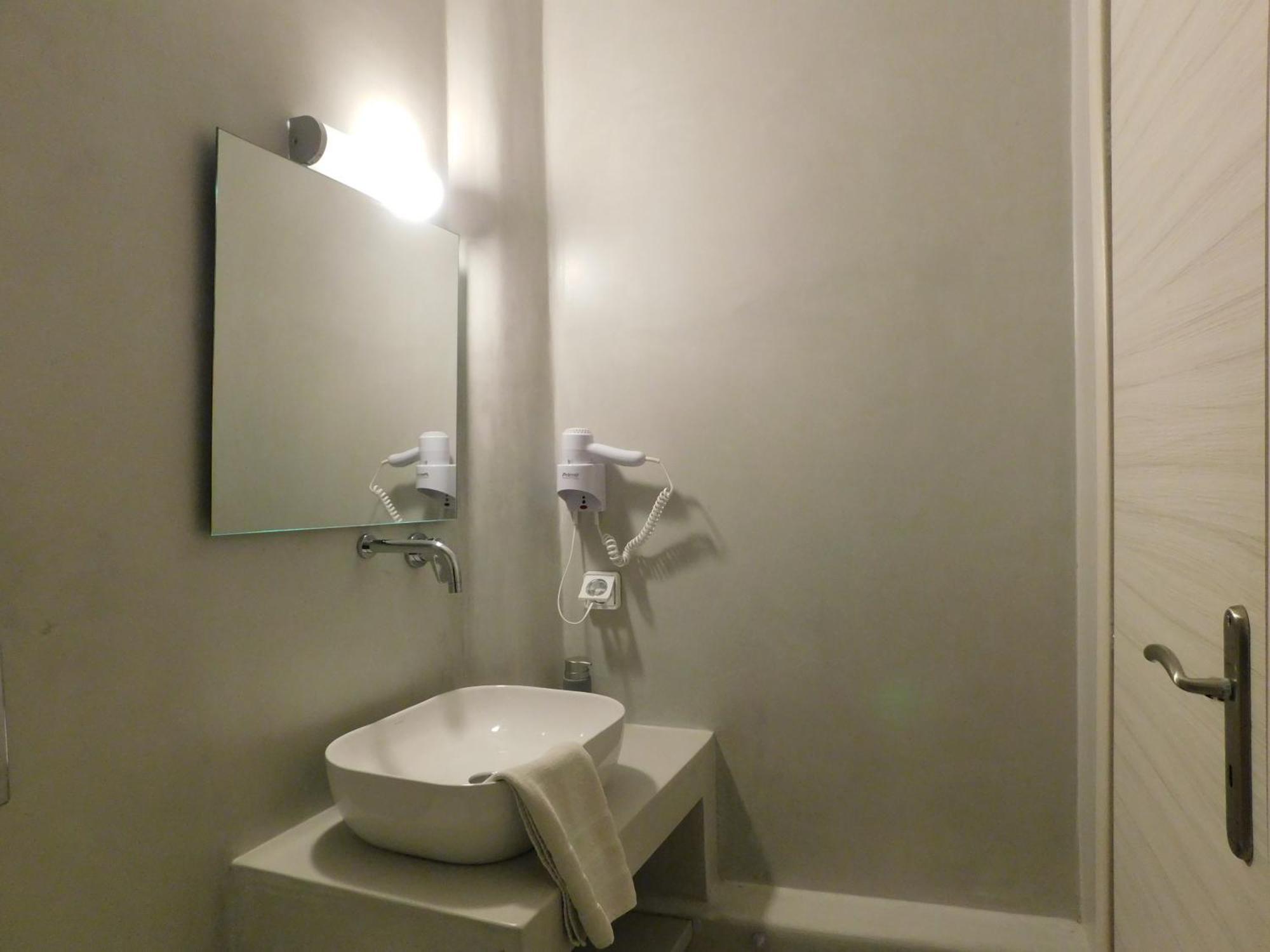 Fira Unique Rooms מראה חיצוני תמונה